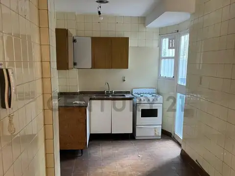 Departamento 4 ambientes con 1 baño