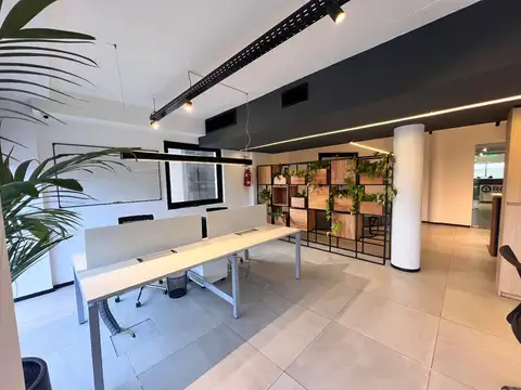 Avenida Alicia Moreau De Justo 1900