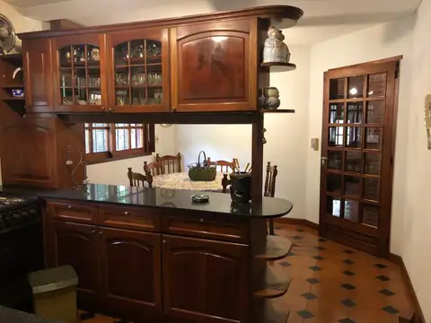 Casa - Barrio Parque Leloir