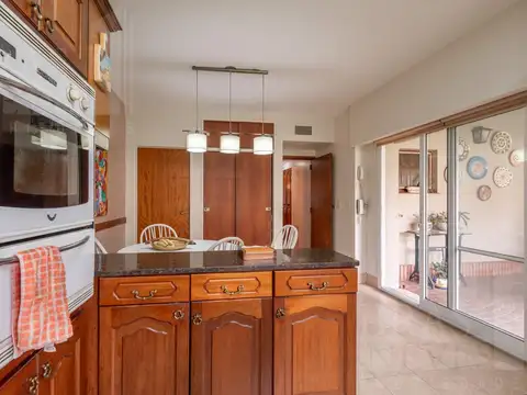 Casa en Venta en Olivos Golf, USD 465.000