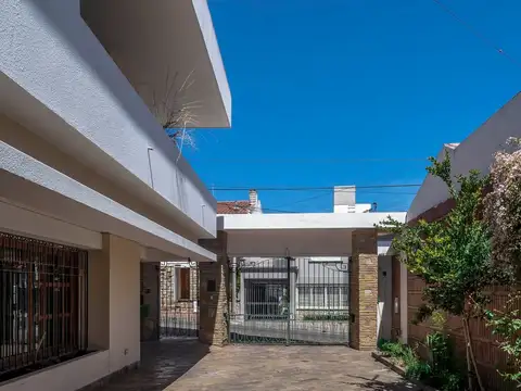 CASA 4 DORMITORIOS VENTA MONUMENTO GUEMES SALTA