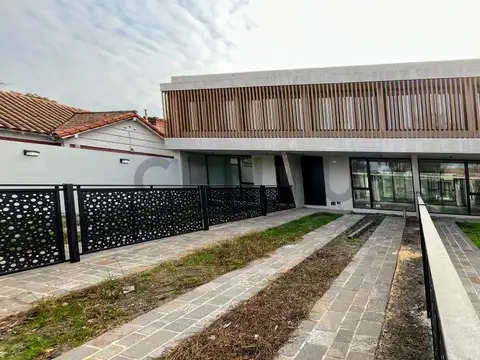 Casa en Venta en Ituzaingo, USD 270.000
