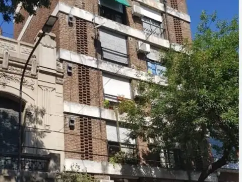 Misiones 236 , Piso 3