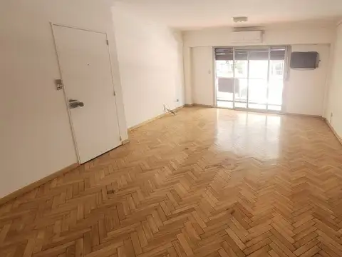 Venta departamento 4 amb con balcón Botanico