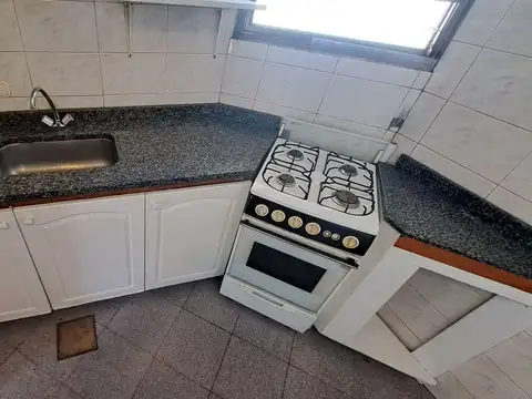 Depto Tipo Casa en Alquiler al Noreste