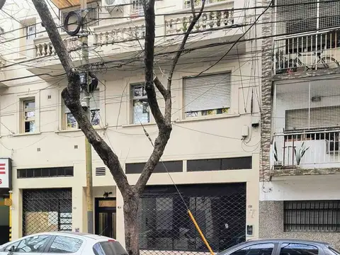 Local en Venta 63 años