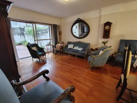 VENTA DEPARTAMENTO 4 AMBIENTES CON PATIO PRIVADO DE 82M2— DEPENDENCIA / COCHERA / BAULERA — BELGRANO