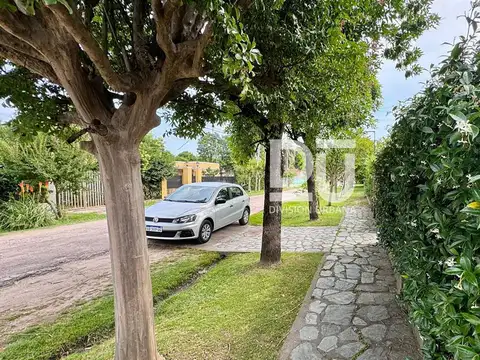 Casa en Venta en Francisco Alvarez, USD 160.000