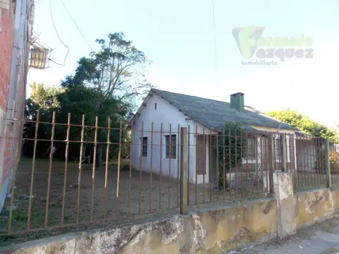 Casa 3 ambientes con 1 baño