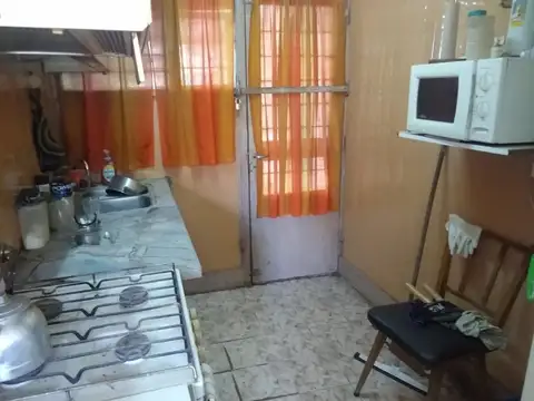 Casa en Venta con 3 cocheras