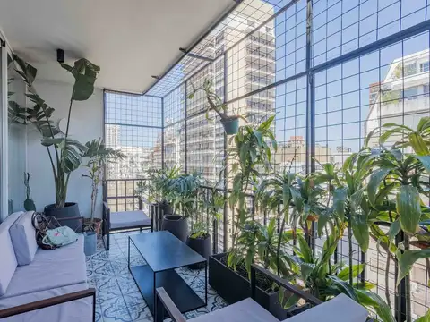 Avenida General Las Heras 2000