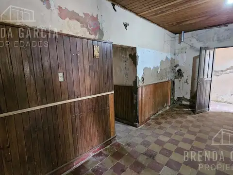 CHACABUCO 327 ENTRE MAIPU Y BALCARCE