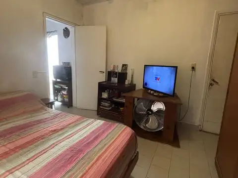 Depto Tipo Casa en Venta 44 años