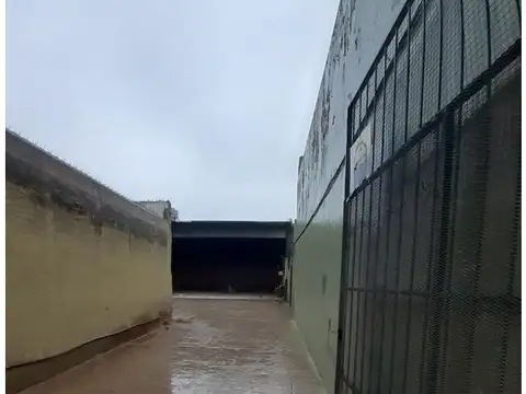 Galpon en Venta en El Palomar, USD 120.000