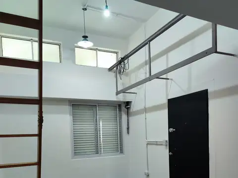 Depto Tipo Casa en Alquiler de Monoambiente