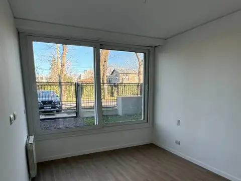 Departamento en Venta con 3 cocheras