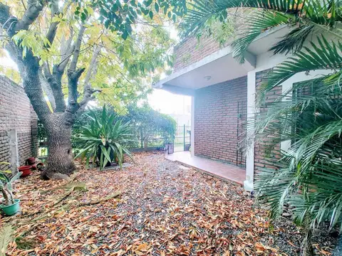 Depto Tipo Casa en Venta de 4 dormitorios