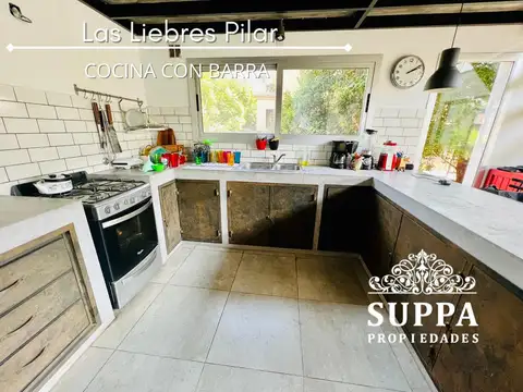 Casa en Venta con 2 cocheras