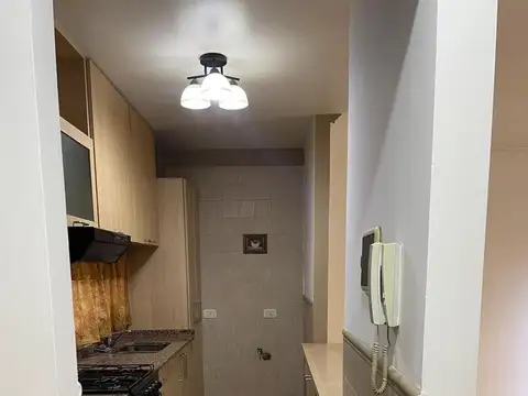 Departamento en Alquiler en Caseros, $ 560.000