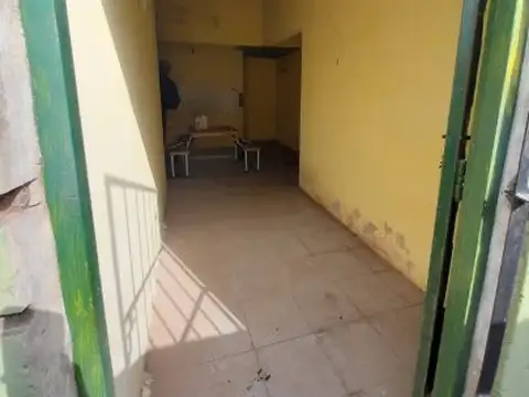 Departamento a refaccionar en venta.