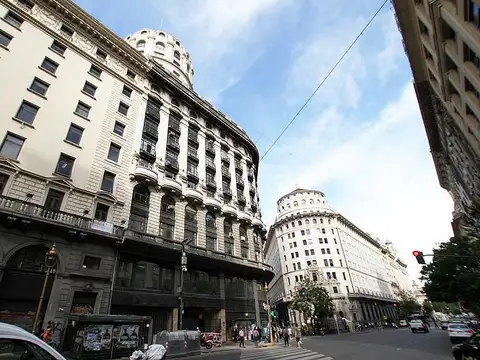 Local en Alquiler en San Nicolás, USD 7.500