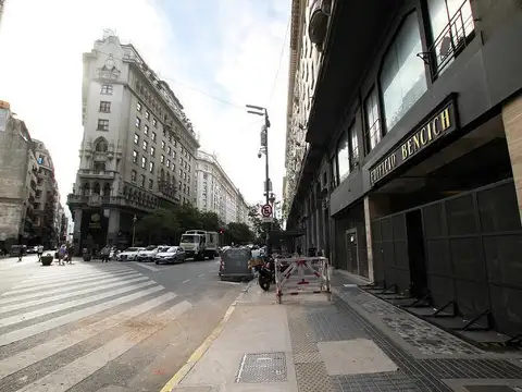 Saenz Pena Roque Av. al 600