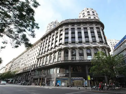 Saenz Pena Roque Av. al 600