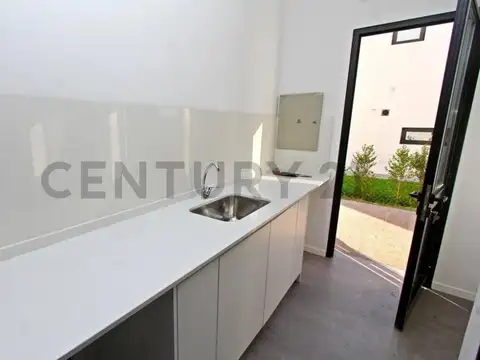 Casa en alquiler en Los Castaños - Nordelta