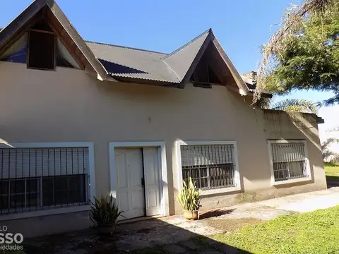 CHALET 4 AMBIENTES s/ LOTE DE 640 Mts²