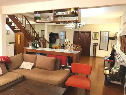 EN VENTA. HERMOSA CASA QUINTA, Lote 2000m2, Quincho, Pileta,