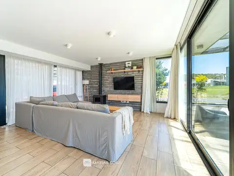 Casa en Alquiler de 3 dormitorios