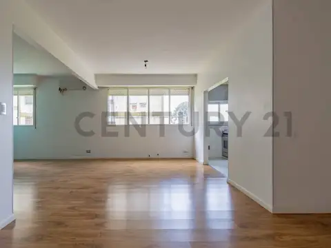 VENTA AMPLIO DEPTO 4 AMBIENTES- PARQUE AVELLANEDA