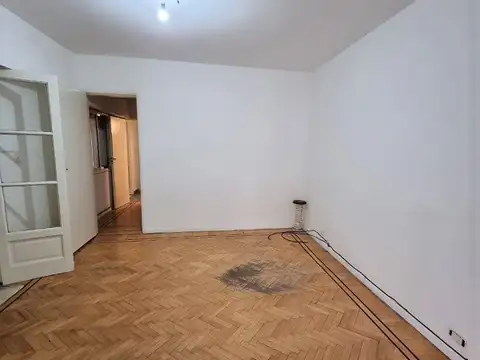 Local en Venta 50 años