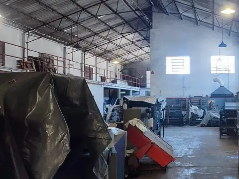 Depósito Galpon 1700 m2 Venta en Gerli Avellaneda
