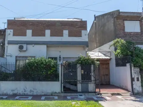 Casa 6 Amb Apta 2 Familias C/Garage Patio L.Zamora