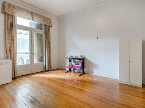 Departamento 6 ambientes con 2 baños