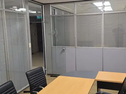 Teodoro Planas 100, Piso 1