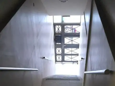 Teodoro Planas 100, Piso 1