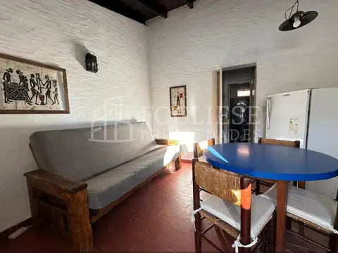 Complejo en venta de 9 unidades a mts del mar