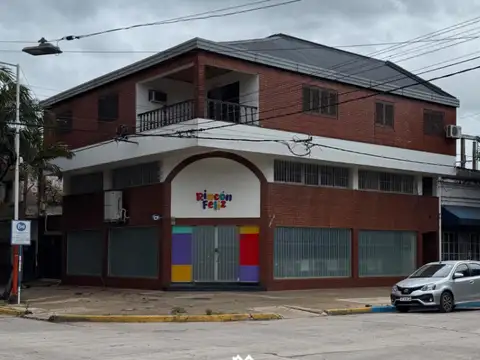 Departamento 3 dormitorios en alquiler. Centro.