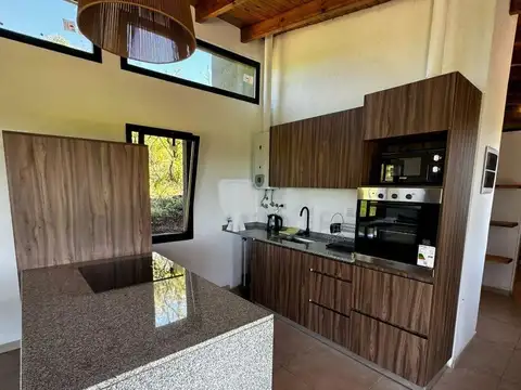 Casa 2 ambientes con 1 baño