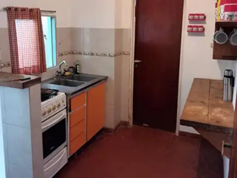 Hipólito Yrigoyen 400, Mar De Ajó, Provincia De Buenos Aires, Argentina