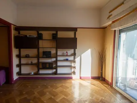 Departamento en Alquiler en Balvanera, $ 900.000