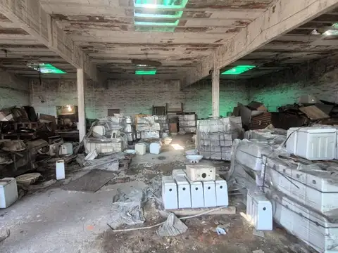 pedernera  al 2300 banfield