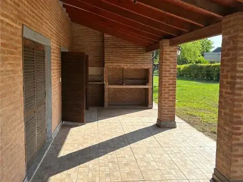 Casa en Venta en Fontana, USD 72.000