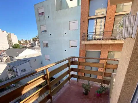 Departamento en Alquiler en Zarate, $ 800.000