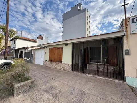 CASA EN VENTA CAMPANA