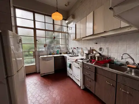 Chacabuco 1500, Piso 0