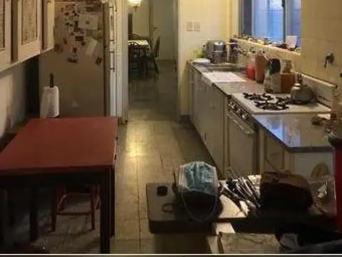 Casa 6 ambientes con 3 baños