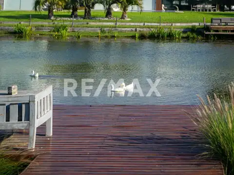 Casa en Venta en Terralagos, USD 1.500.000